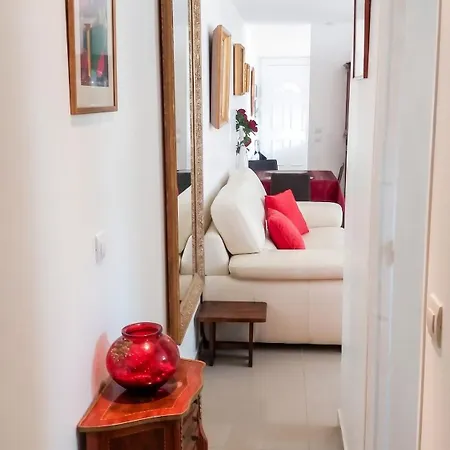 Appartement Moderne A Paray-vieille-poste, 50m², Avec Terrasse *