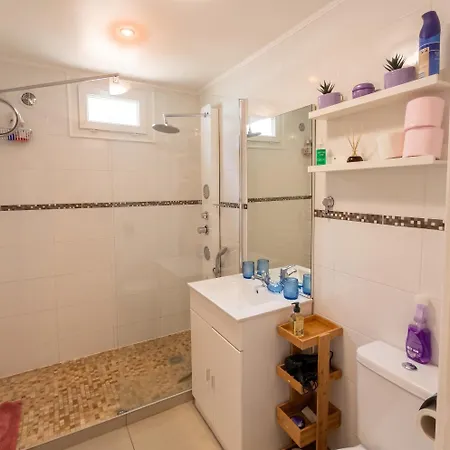 Moderne A Paray-vieille-poste, 50m², Avec Terrasse Appartement *
